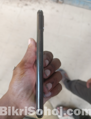 Iphone xs 4/64